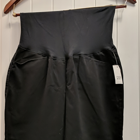Gap Maternity Pants - Picture 2 of 3